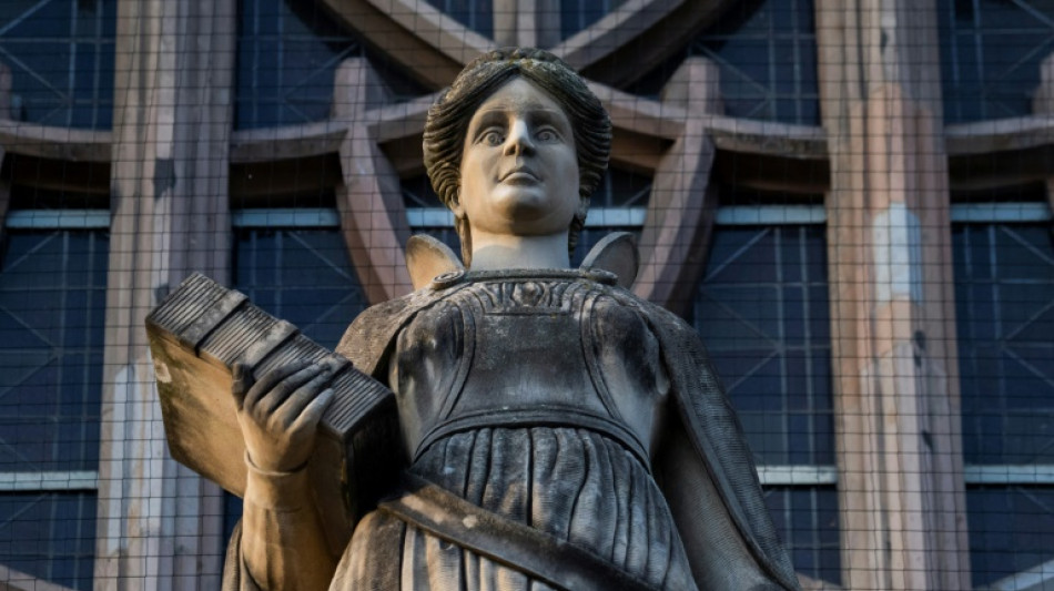 Leiche auf Balkon versteckt: Lange Haftstrafe f&uuml;r Mann in Potsdam