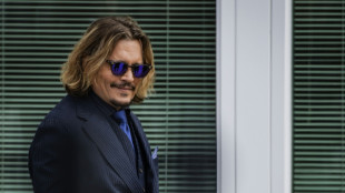 Les avocats de Johnny Depp contredisent les accusations de violences d'Amber Heard en 2016