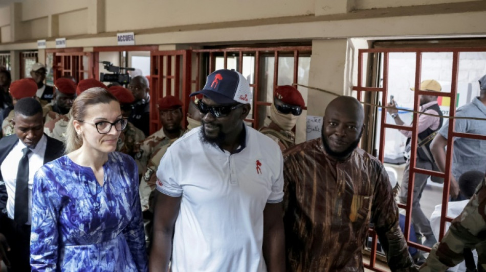 Guinée: fin du vote lors d'un référendum visant au retour à l'ordre constitutionnel