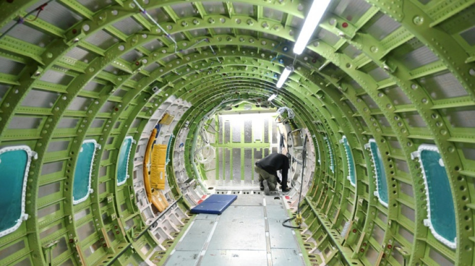  Trump dice que retirar&aacute; la certificaci&oacute;n a aviones canadienses, incluidos los Bombardier 