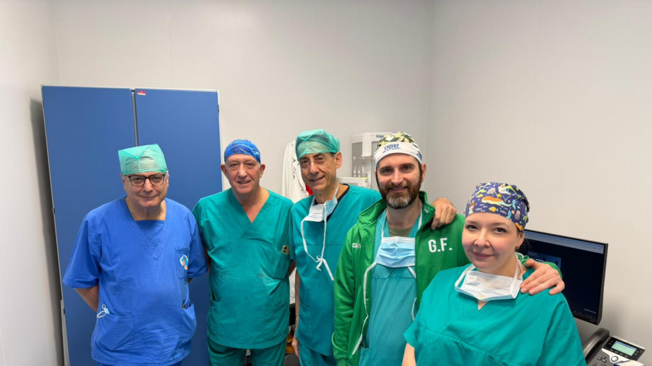  Tumore dell'anca in bimbo di 9 anni, intervento complesso evita amputazione 