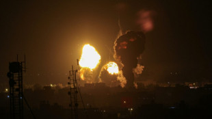 Um morto e cinco feridos em ataques israelenses em Gaza antes de anúncio de tregua