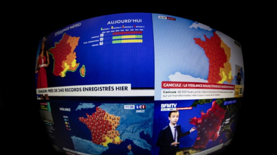 Canicule: la France va de record en record, la clim' fait d&eacute;bat 