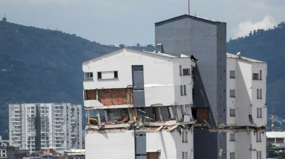  Presidente colombiano anuncia in&iacute;cio da reconstru&ccedil;&atilde;o ap&oacute;s terremoto 