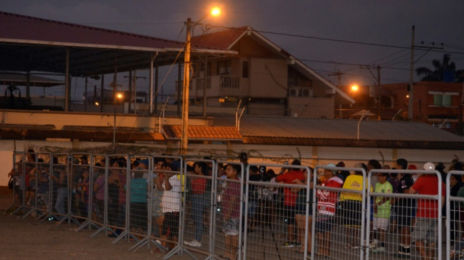  Treze presos morrem em presídio no Equador marcado por massacres recentes 