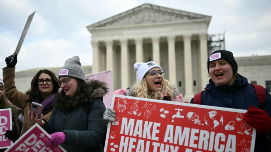 Trump schr&auml;nkt Zugang zu Schwangerschaftsabbr&uuml;chen per Dekret ein