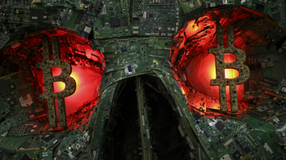 London stocks hit record high on tariff optimism 