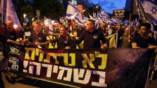 Israelenses vão às ruas contra reforma judicial