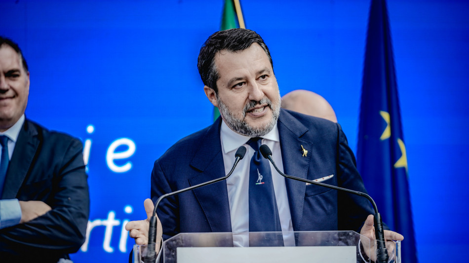 Salvini, Ue tratti, 'bazooka' con Trump finisce male
