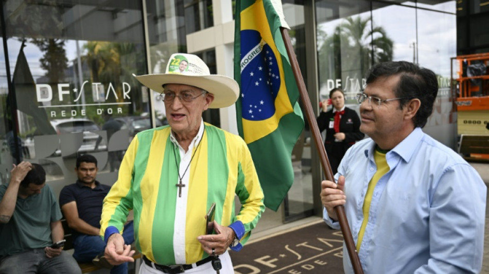 Bolsonaro enfrenta um pós-operatório 'muito delicado e prolongado'