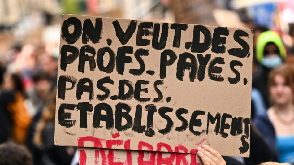  "Desigualdad real": Las protestas revelan la brecha educativa en Francia 
