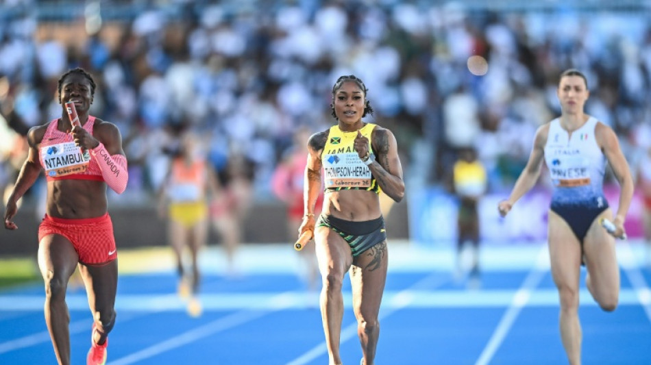  Thompson-Herah shines at world relays, Tebogo helps Botswana to win 