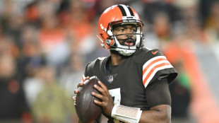 Brissett pilots Browns to bounce-back NFL victory