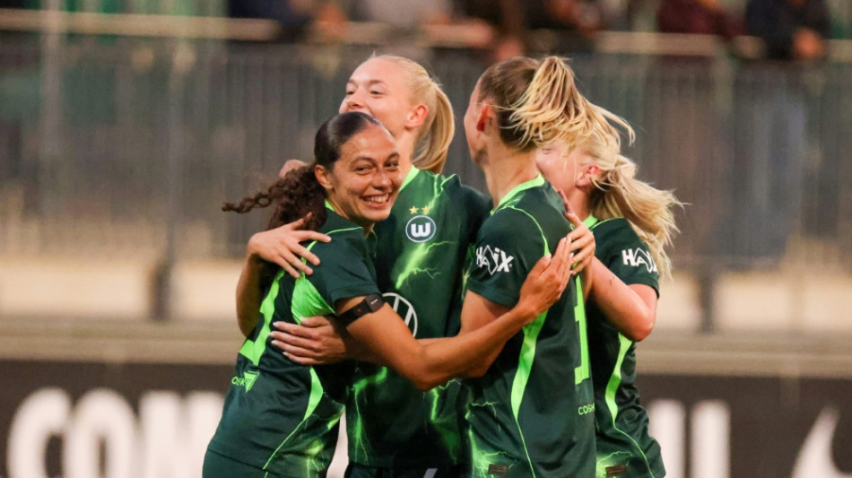 Wolfsburg auf Achtelfinal-Kurs - Eintracht mit M&uuml;he 