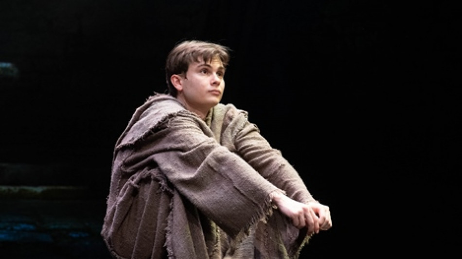  San Francesco a teatro, 800 anni dopo quel ragazzo parla ancora di "oggi" 