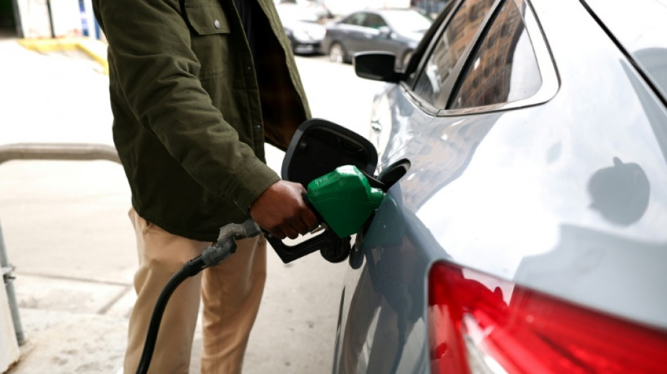  Stocks rally, oil drops on Mideast war optimism 