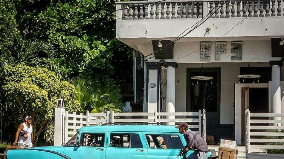 Sandro, el nieto "influencer" de Fidel Castro que agita las redes en Cuba 