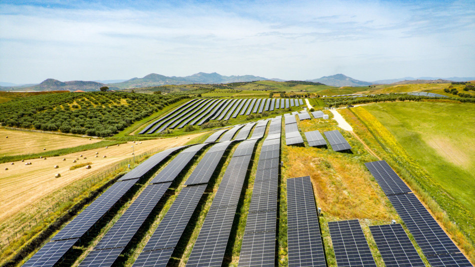  Terna, da gennaio ad agosto installati 4,5 Gw di rinnovabili 