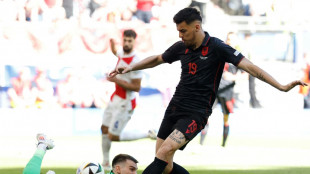 Nationalistische Ges&auml;nge: Albaner Daku gesperrt