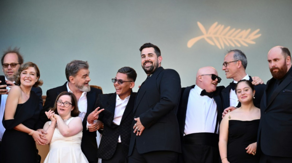 "Un p'tit truc en plus" d&eacute;passe les 10 millions d'entr&eacute;es