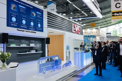 Lexy Liu, General Manager of EVE Power’s International Marketing Center, was introducing EVE’s product strategies. Lexy Liu, General Manager of EVE Power’s International Marketing Center, was introducing EVE’s product strategies.